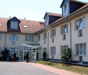 Hotel Ilmtal Mellingen Ngoại thất bức ảnh